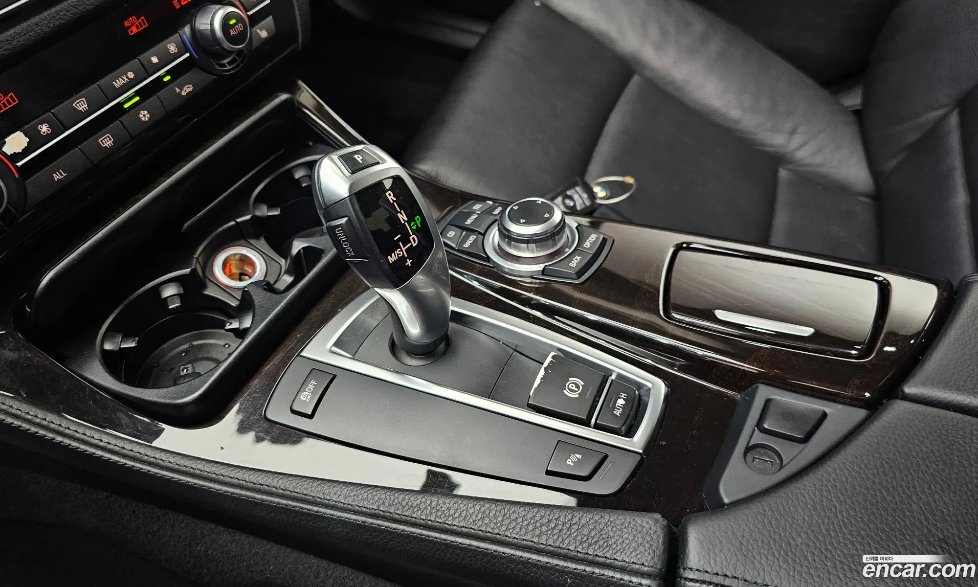BMW 5 Series 2011 WBAFW1106BDU16902 — 7