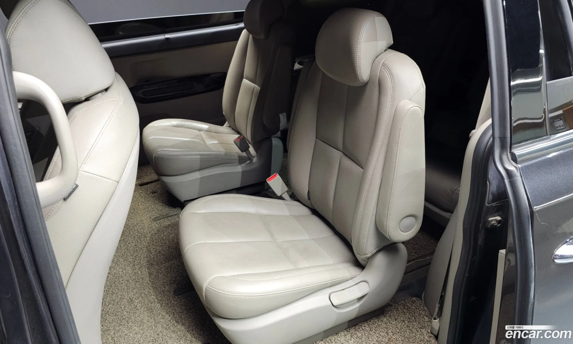 Kia Carnival 2018 — 12