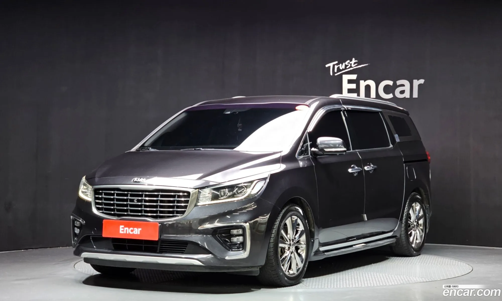 Kia Carnival 2018 — 2