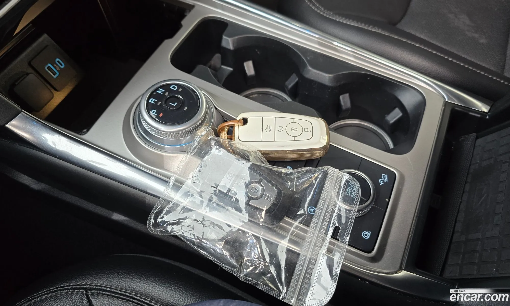 Ford Explorer 6th Gen 2021 1FMSK8FH3MGA35641 — 11