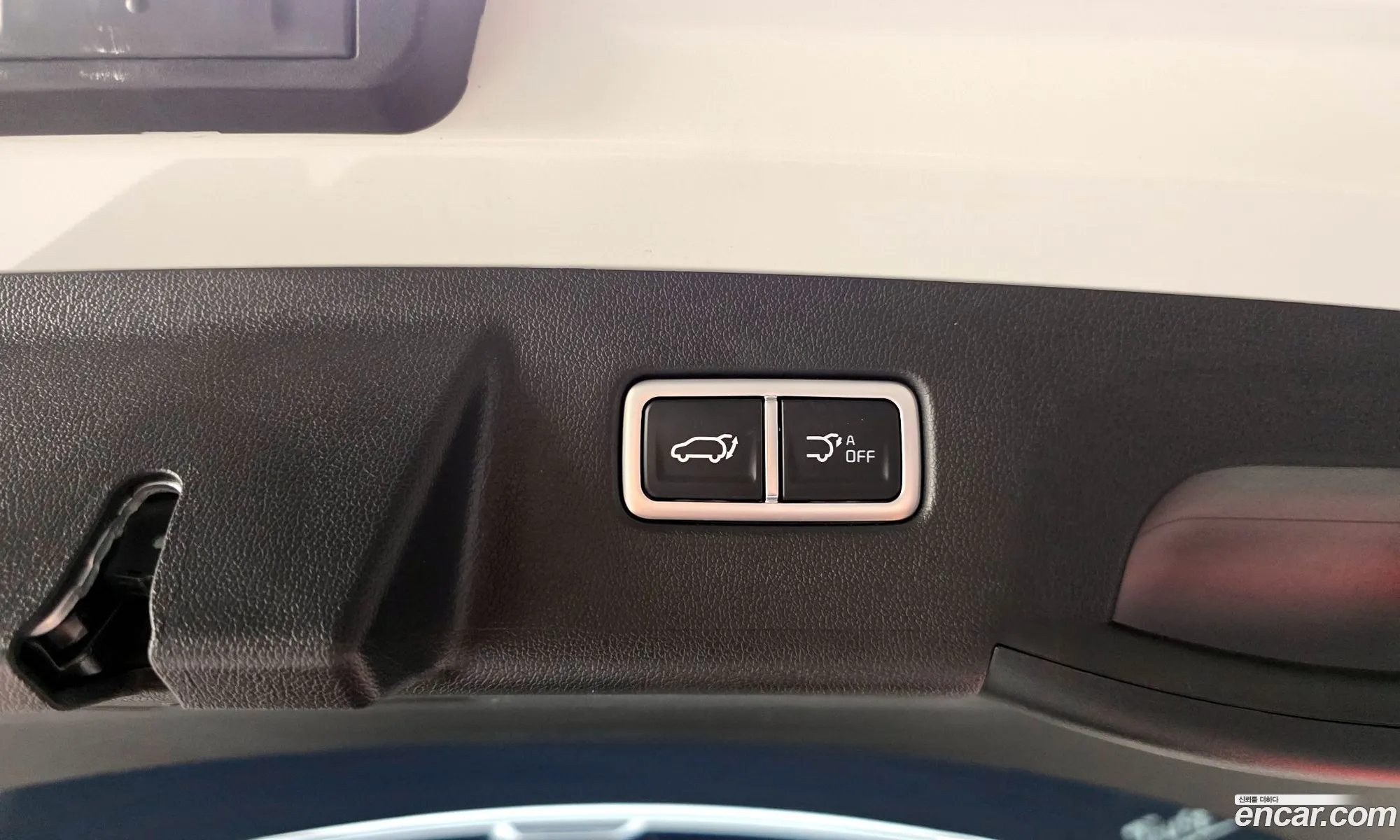 Kia Sorento 2023 — 16