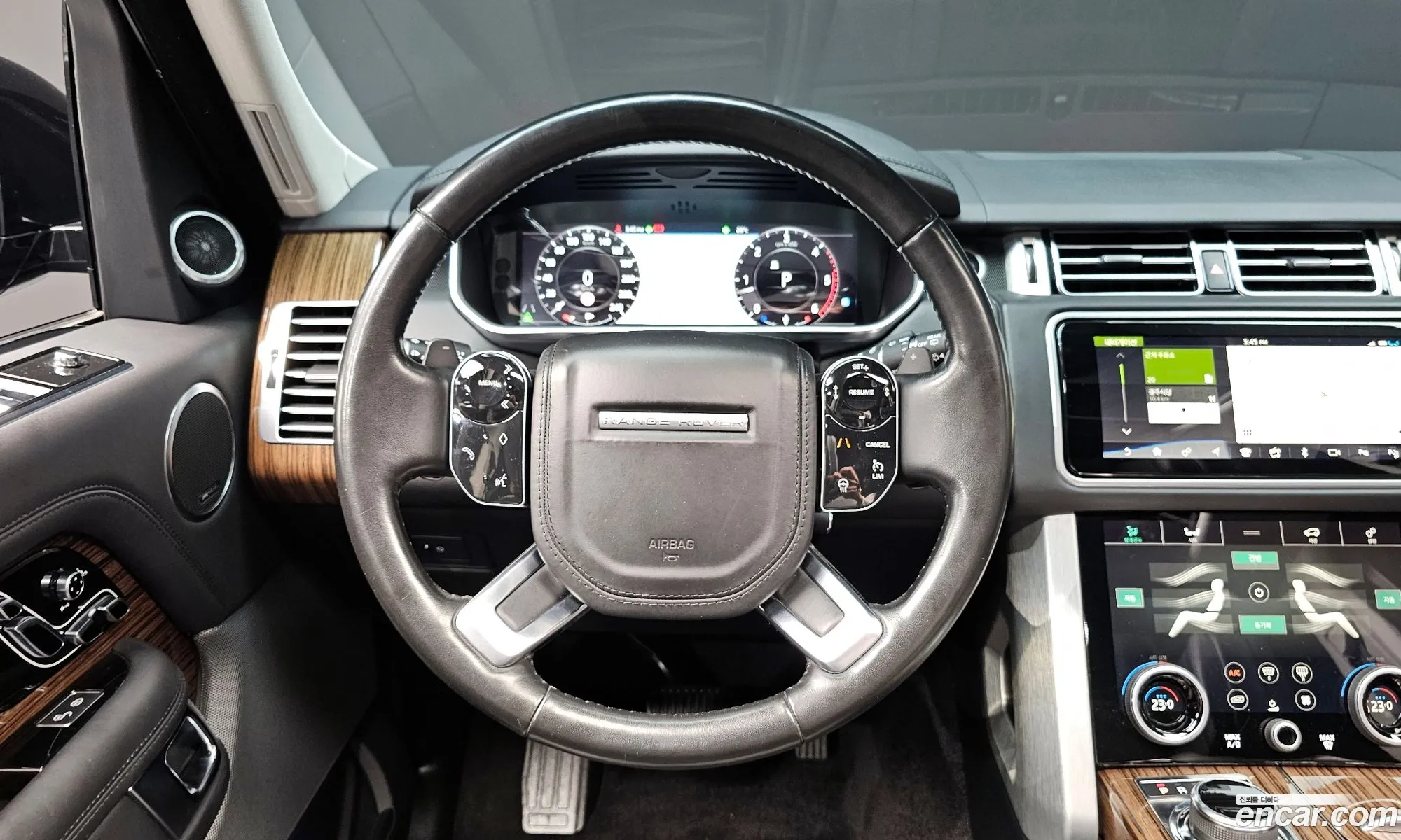 Land Rover Range Rover 2018 SALGA2BJ1JA394433 — 5