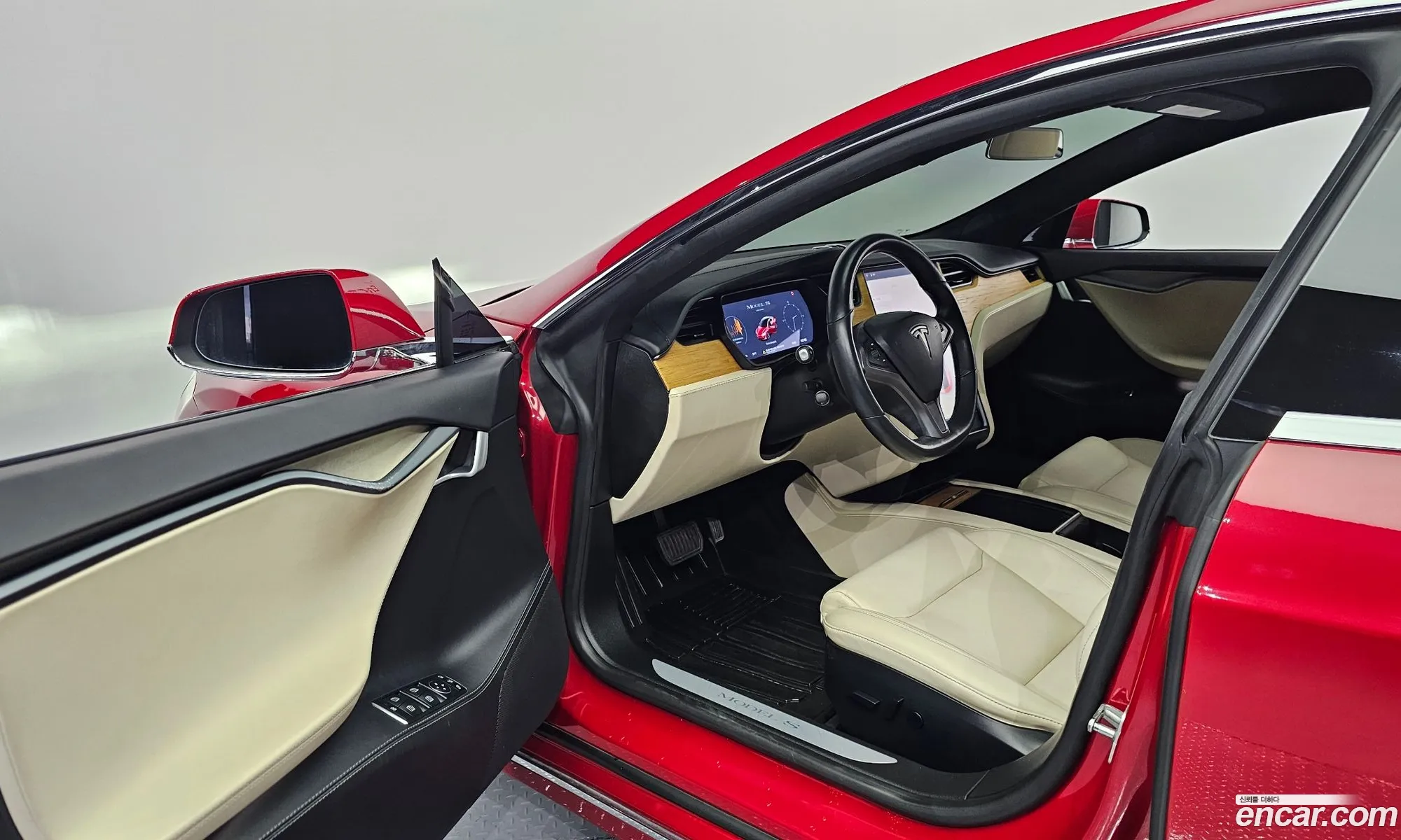 Tesla Model S 2020 5YJSA1E23LF404888 — 18