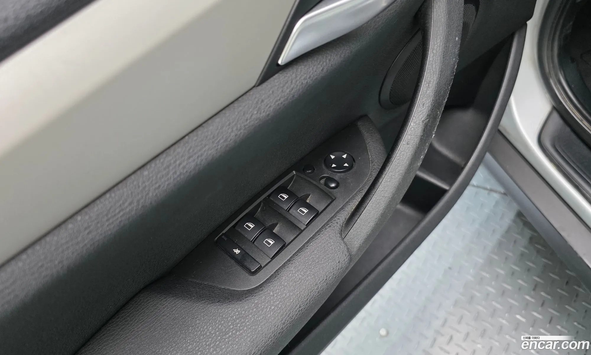 BMW X1 2012 WBAVP9103DVV29260 — 4