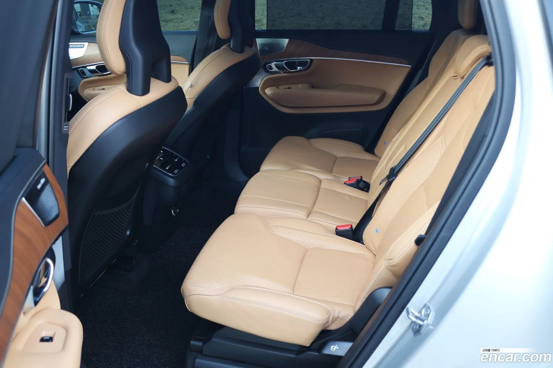Volvo XC90 2020 — 6