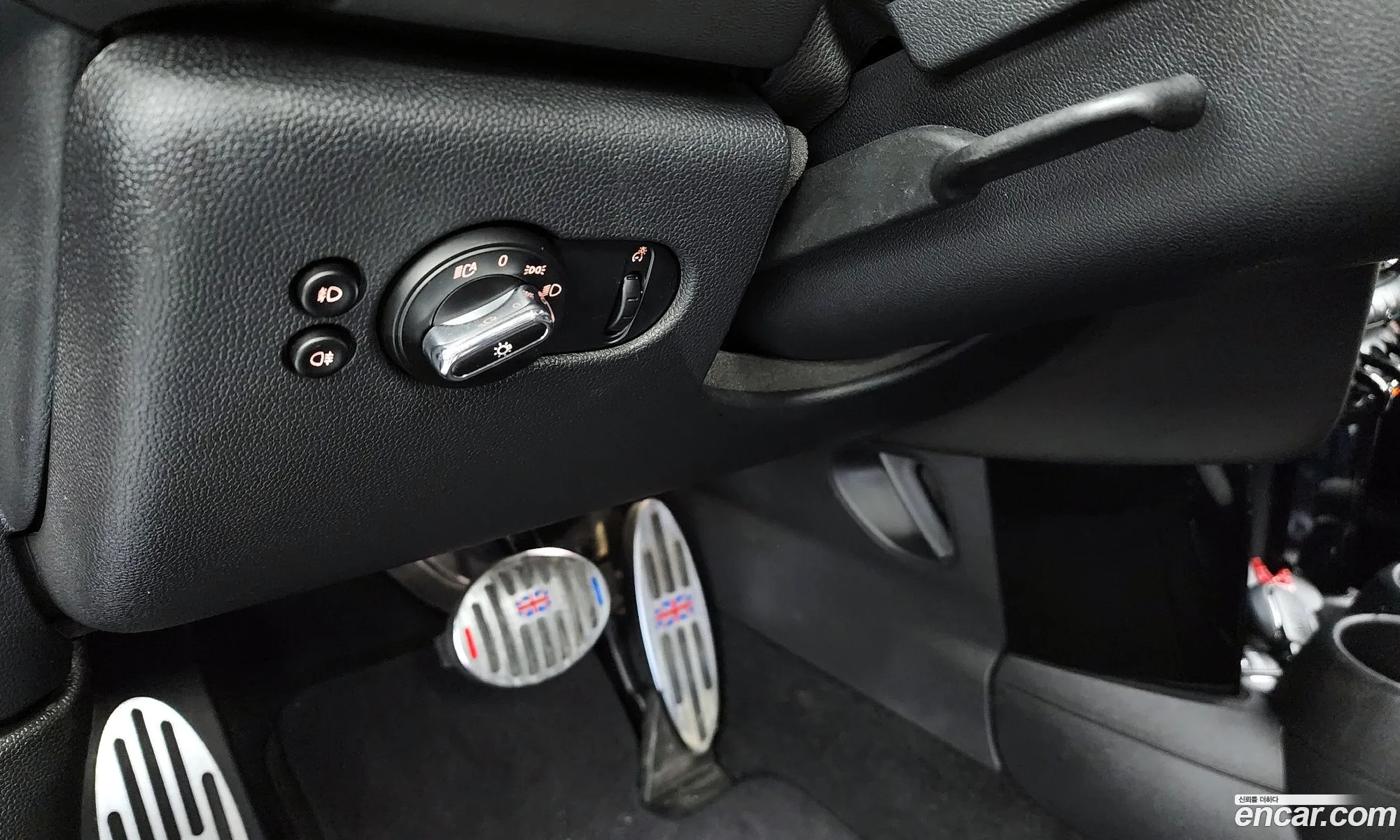 Mini Cooper 2020 — 8