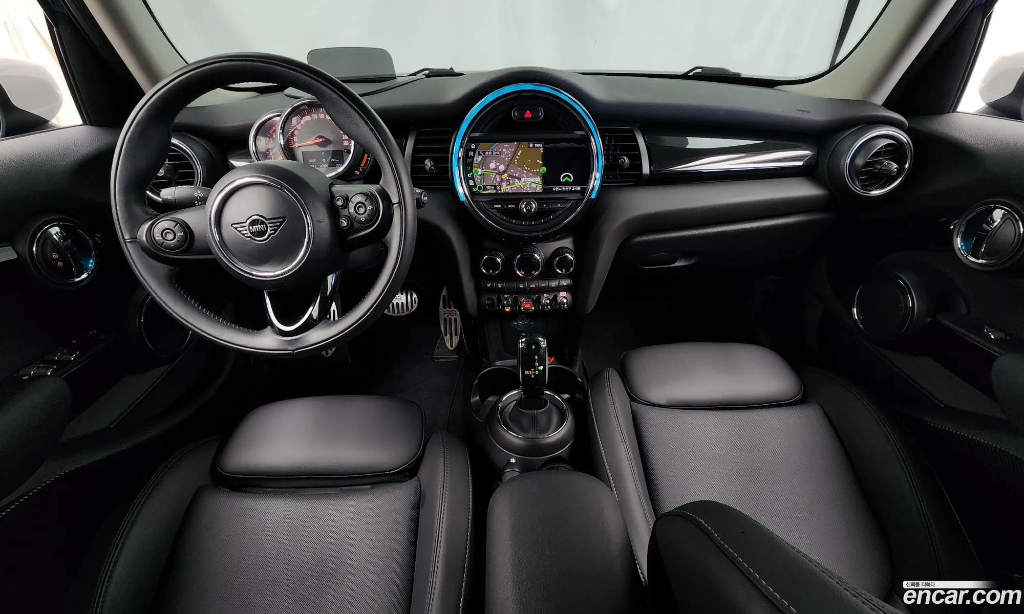 Mini Cooper 2020 — 14