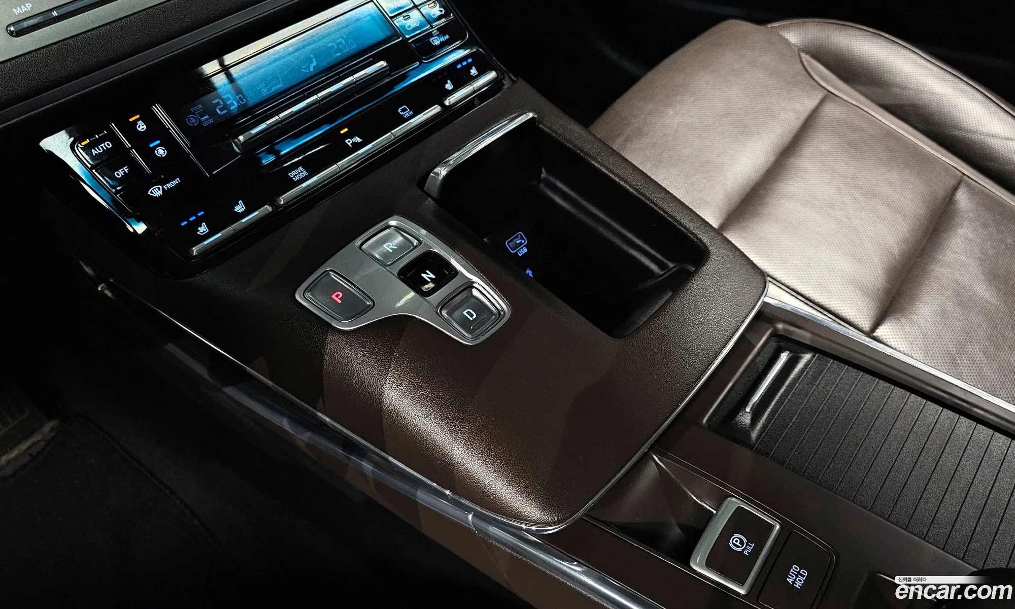 Hyundai Grandeur IG 2020 — 19