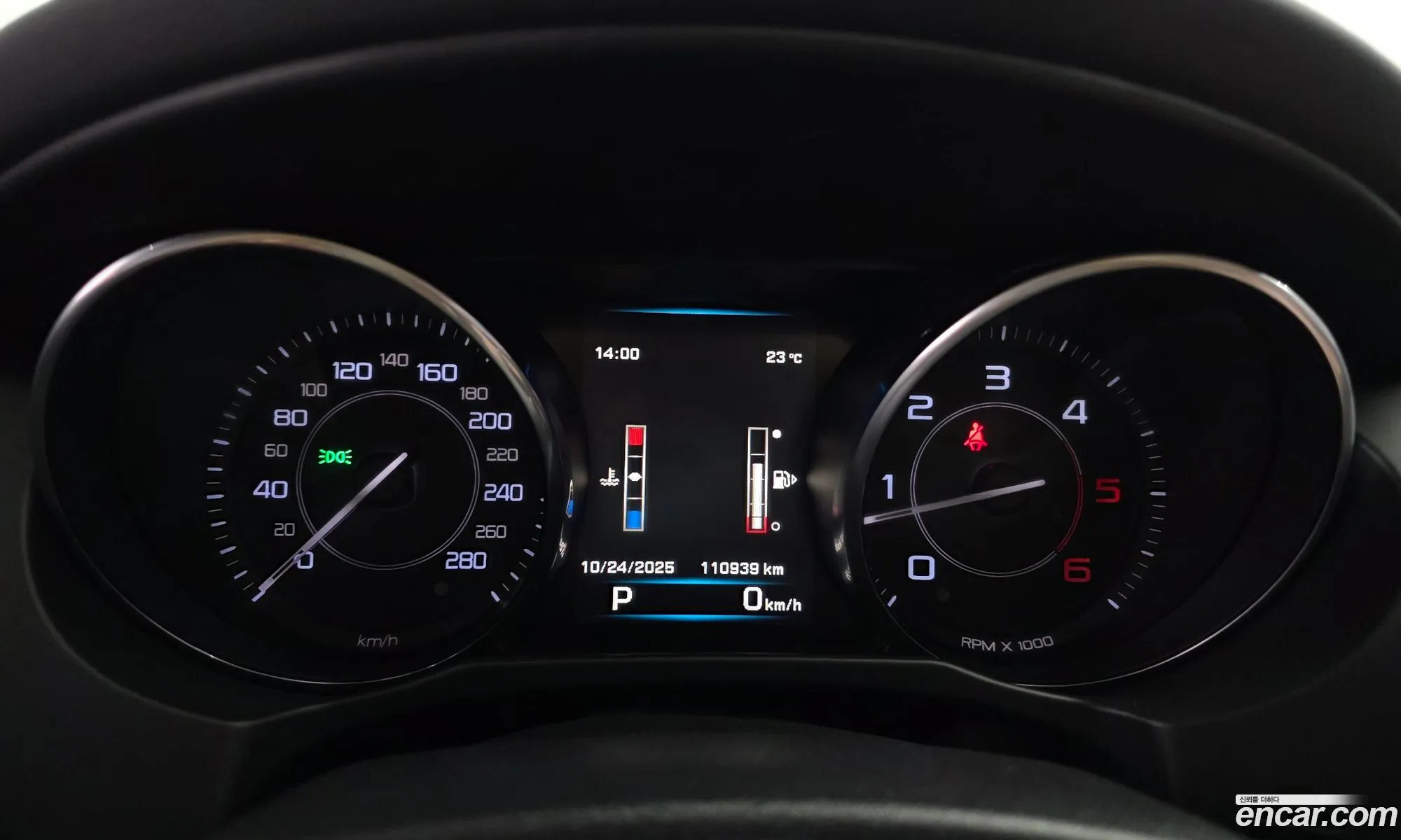 Jaguar XE 2016 SAJAB4BN3GA941141 — 10