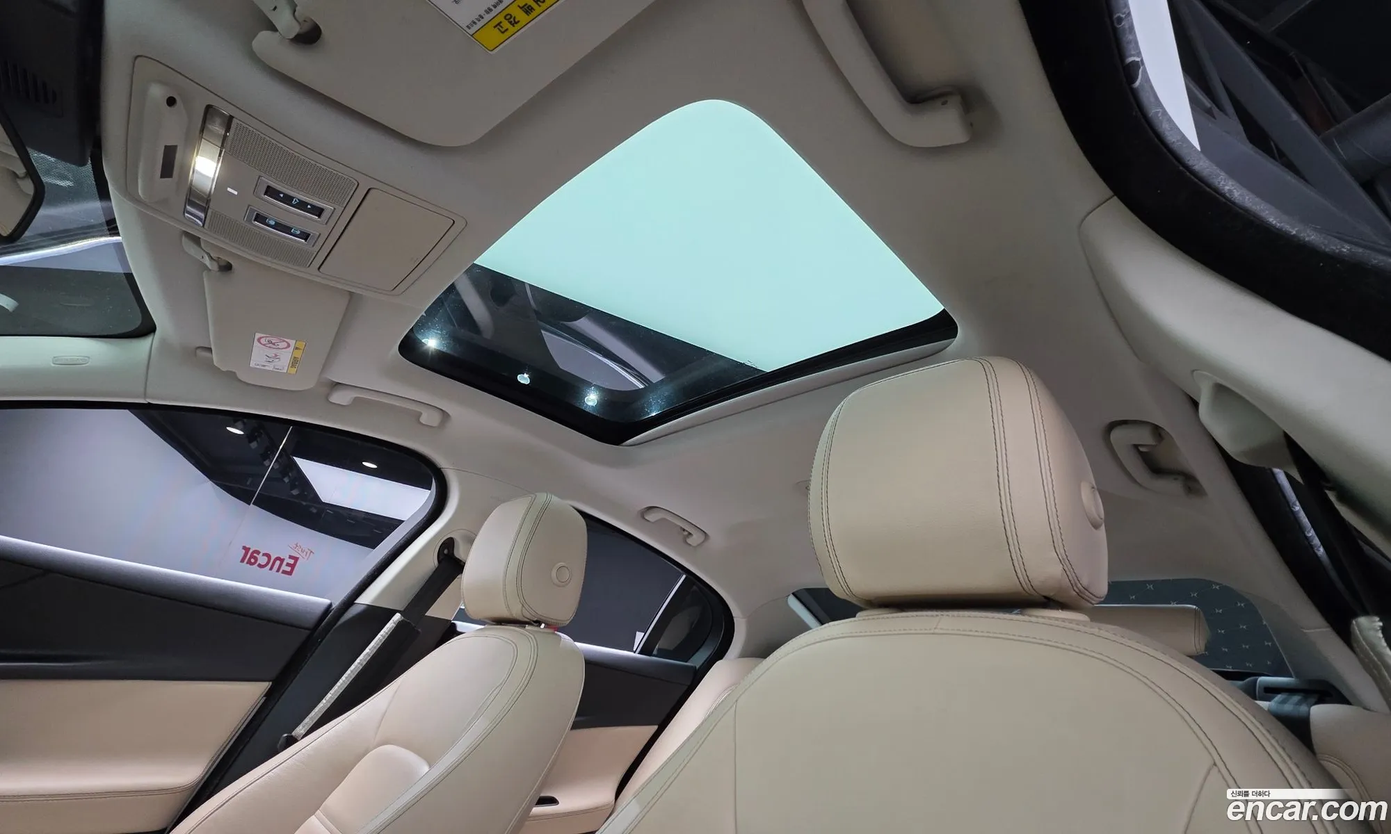 Jaguar XE 2016 SAJAB4BN3GA941141 — 20