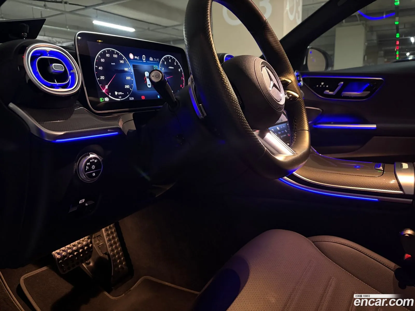 Mercedes-Benz C-Class W206 2023 — 11