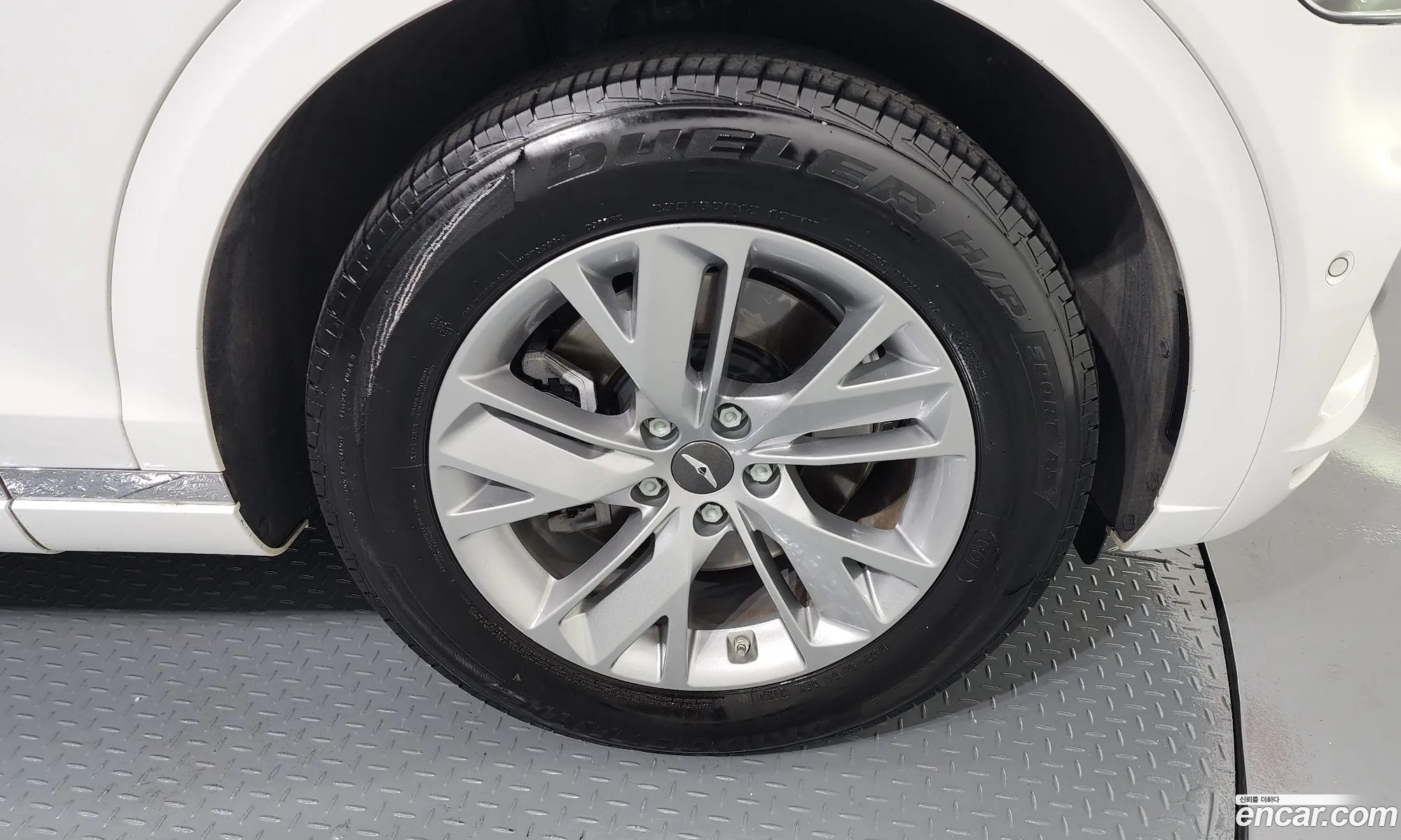 Genesis GV70 2023 — 11