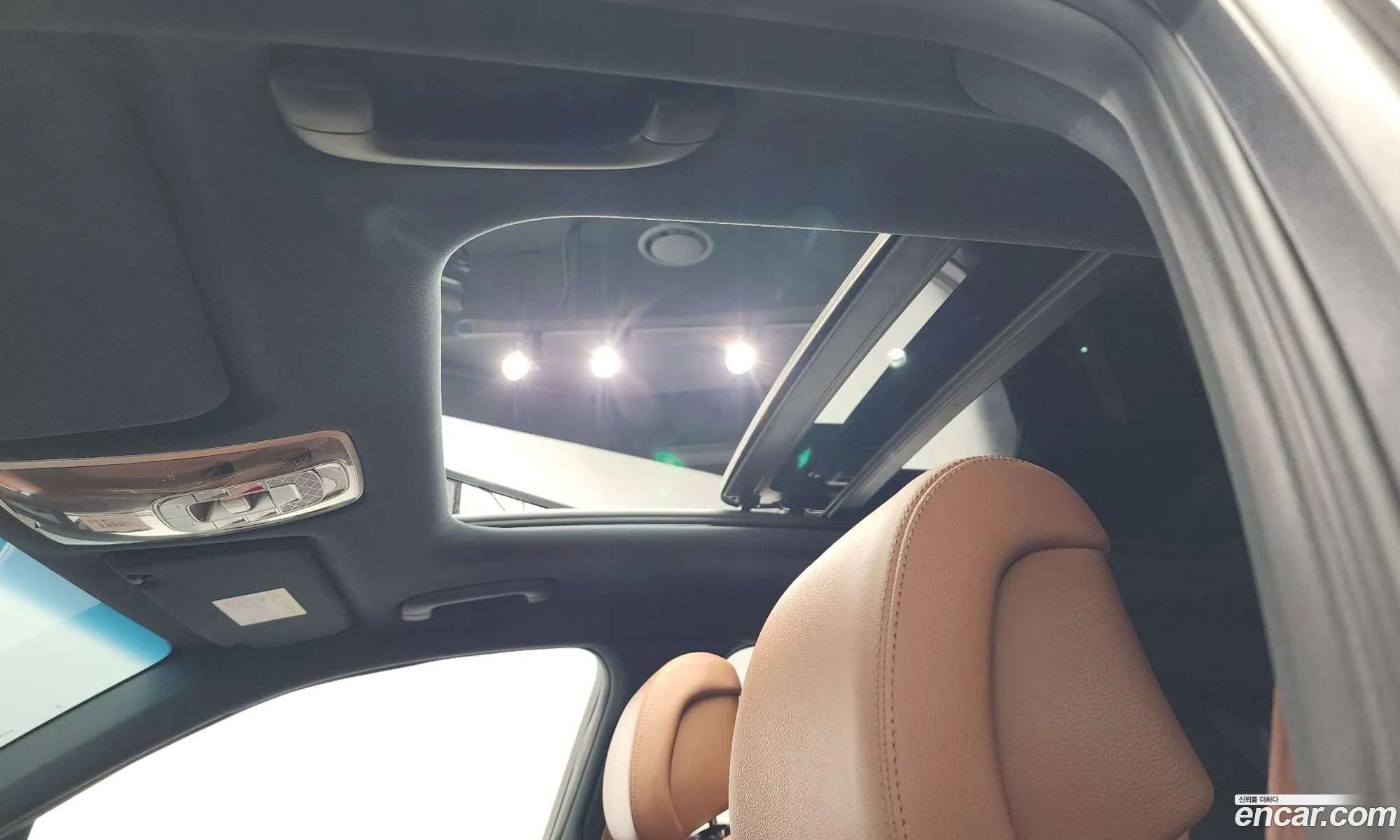 Genesis GV70 2023 — 13