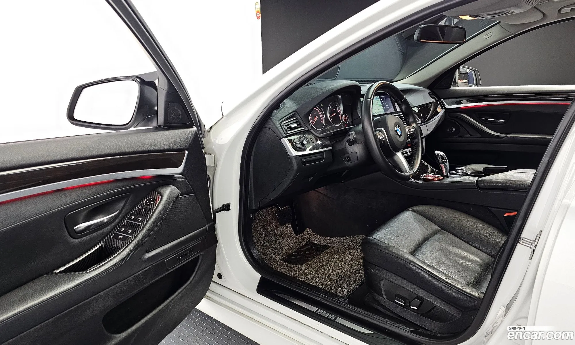 BMW 5 Series 2010 WBAFR110 — 3