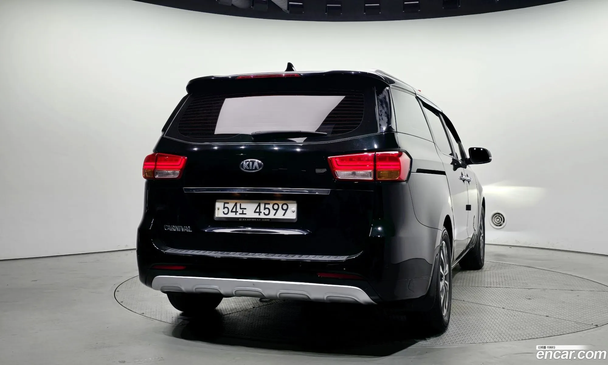 Kia Carnival 2014 — 6