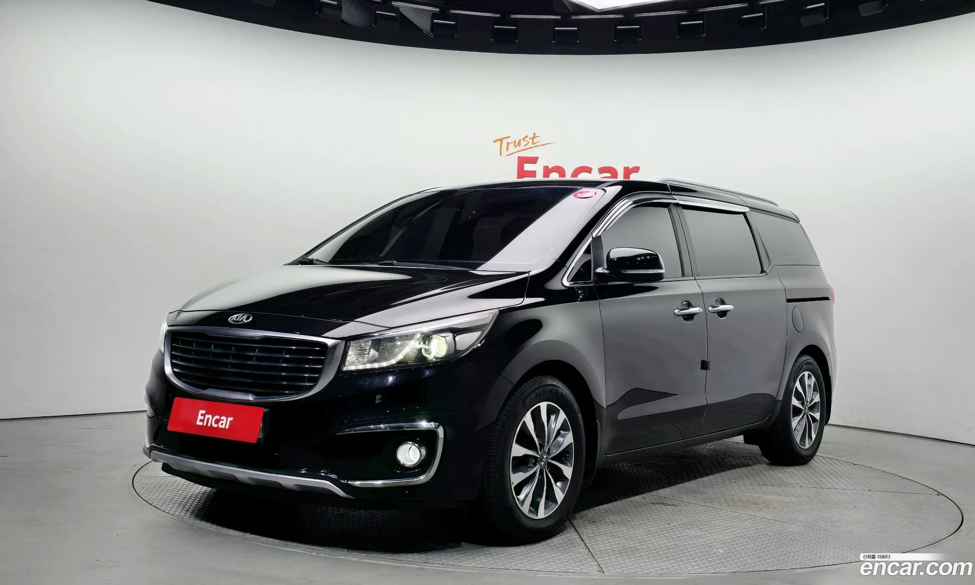 Kia Carnival 2014 — 4