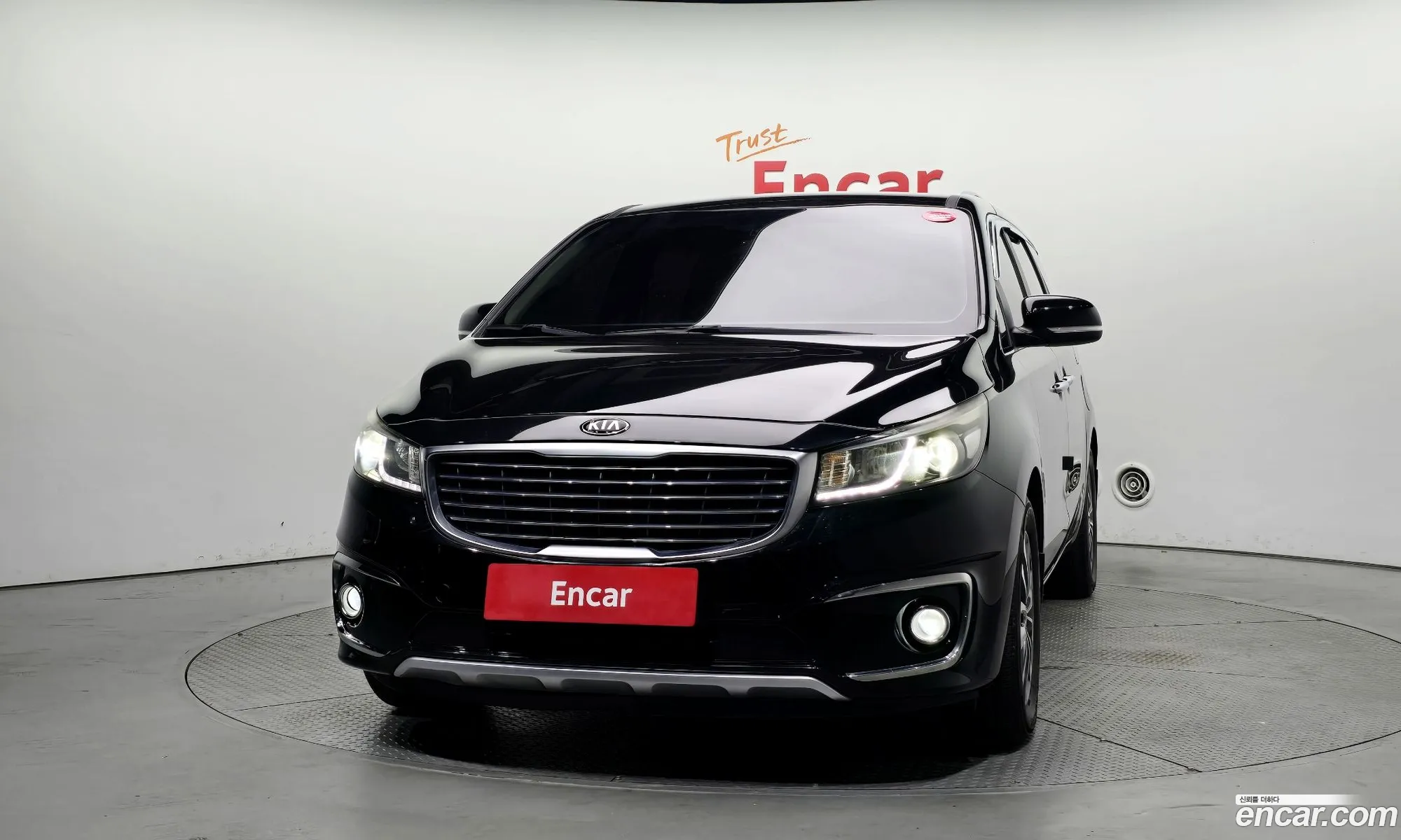 Kia Carnival 2014 — 7