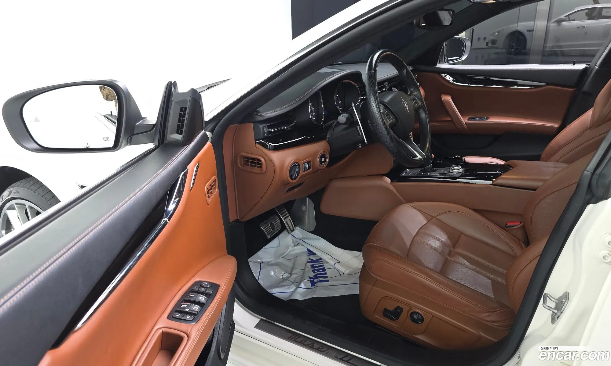 Maserati Quattroporte 2018 ZAM56YRG4J1290799 — 16