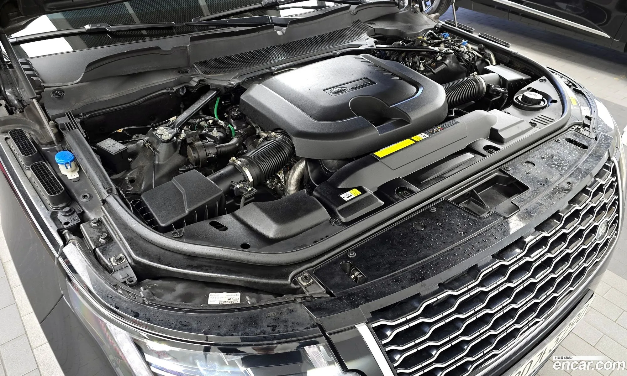 Land Rover Range Rover 2021 SALGA2BW — 5