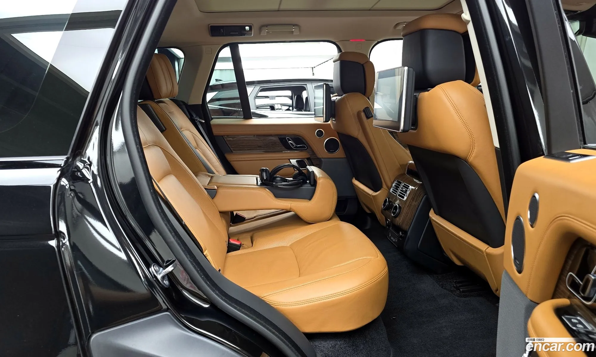 Land Rover Range Rover 2021 SALGA2BW — 7