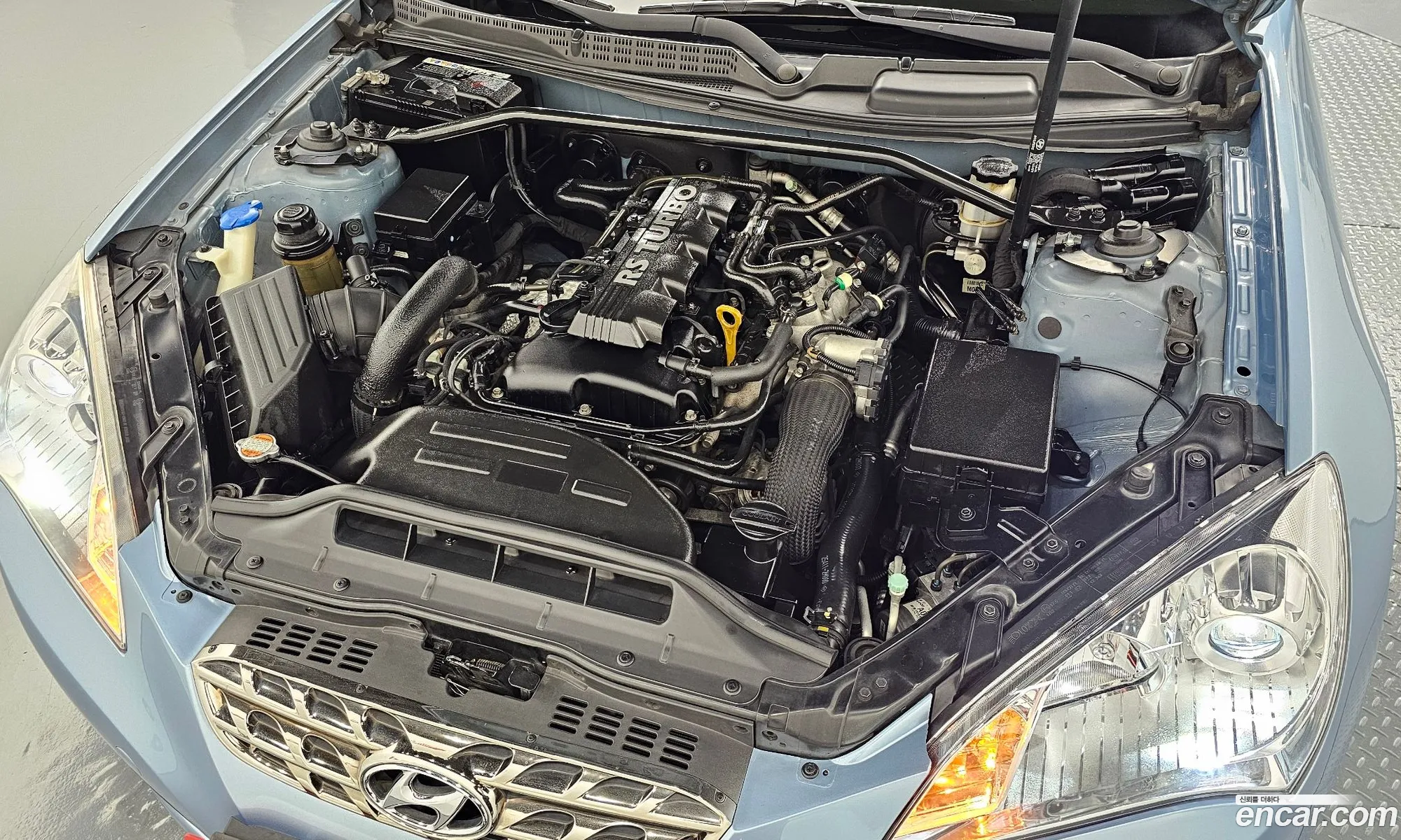 Hyundai Genesis Coupe 2010 — 13