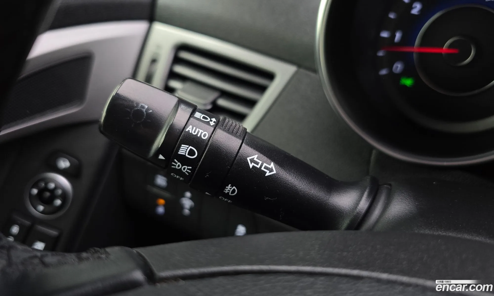 Hyundai Elantra 2015 — 14