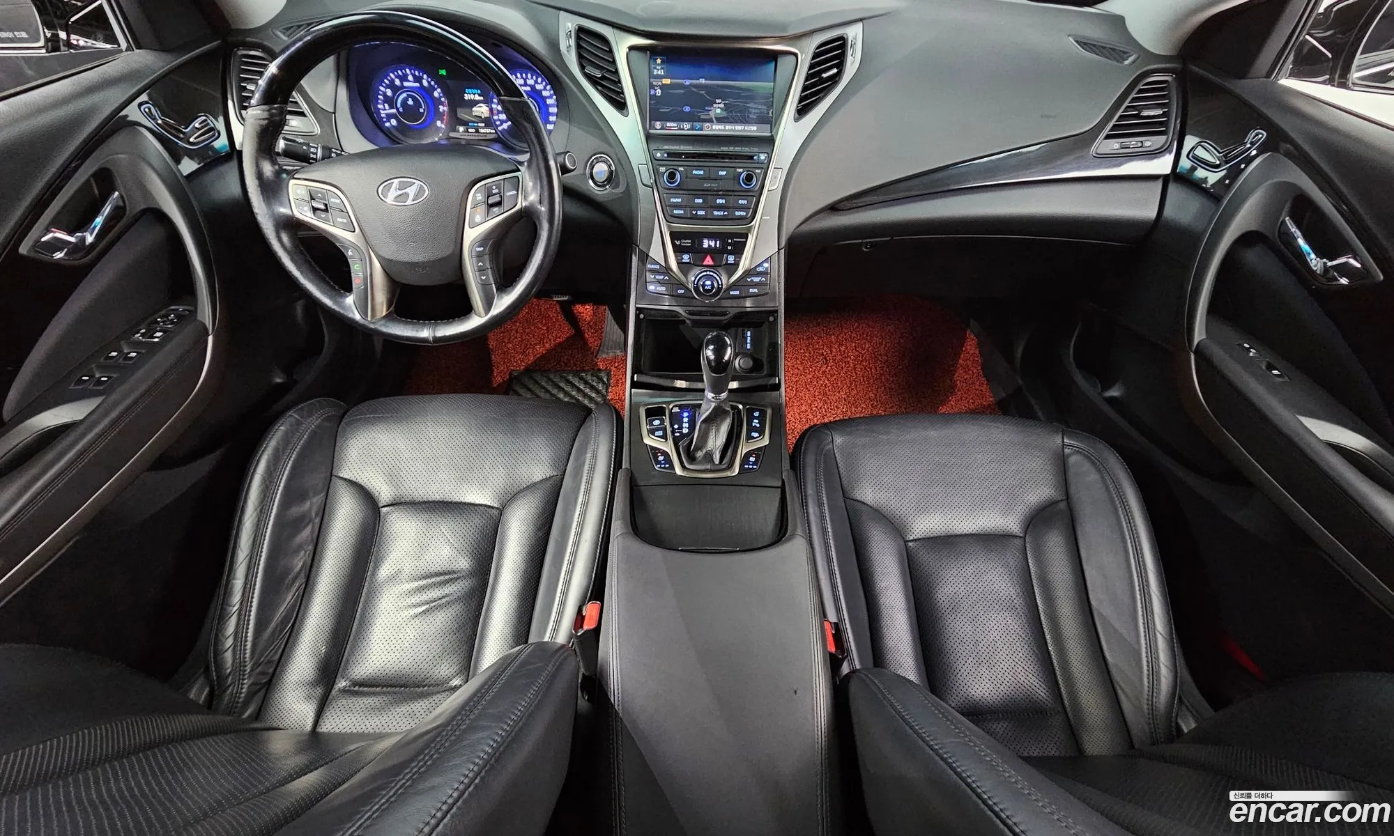 Hyundai Grandeur HG 2014 — 17