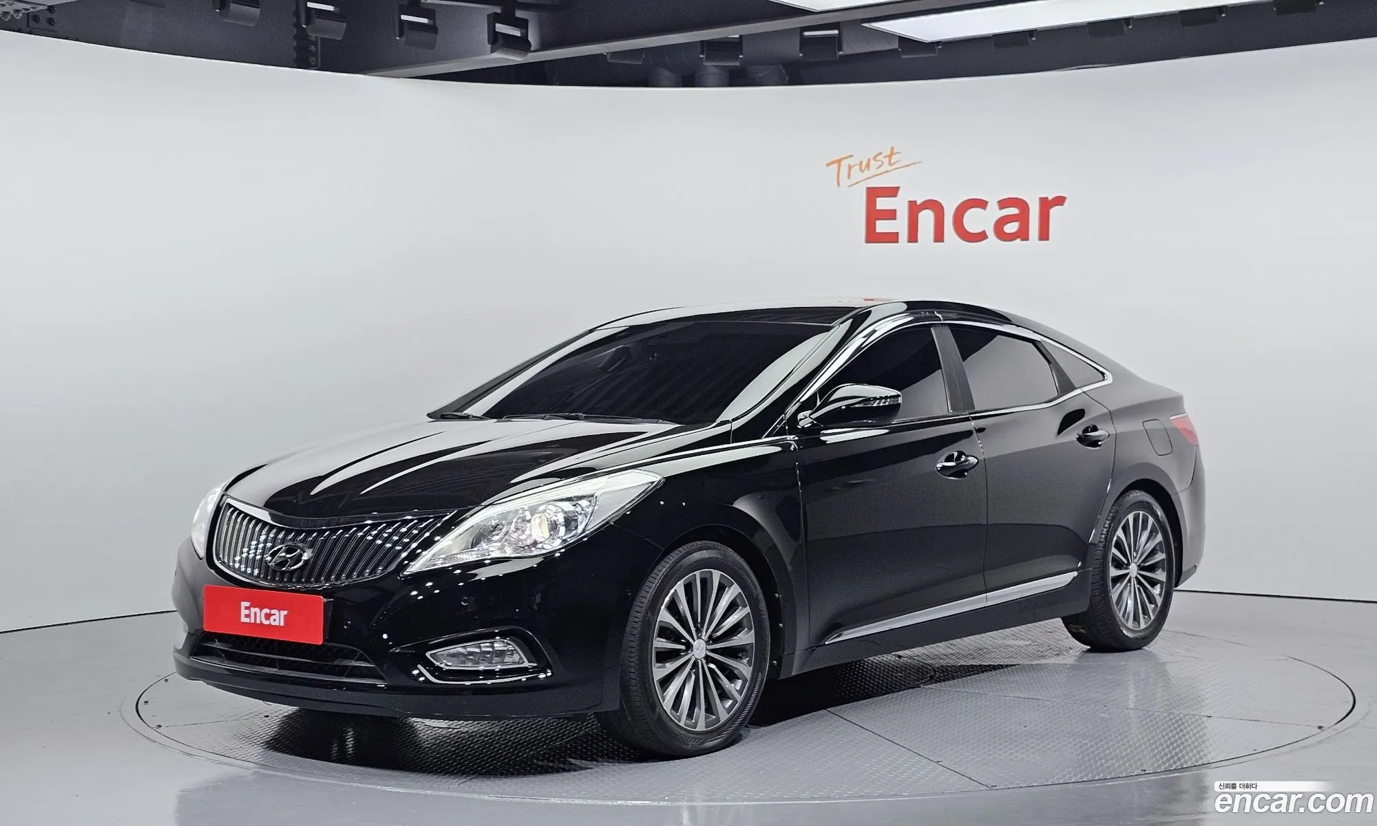 Hyundai Grandeur HG 2014 — 12