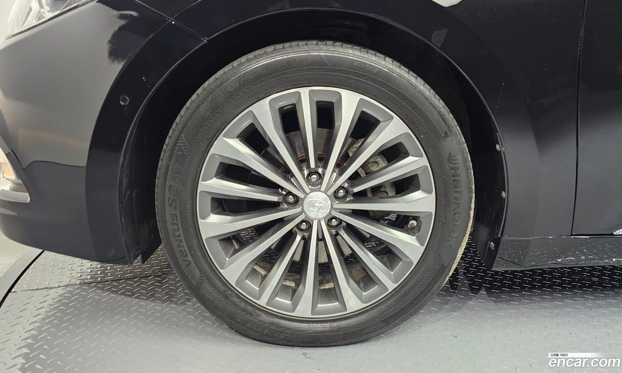 Hyundai Grandeur HG 2014 — 10
