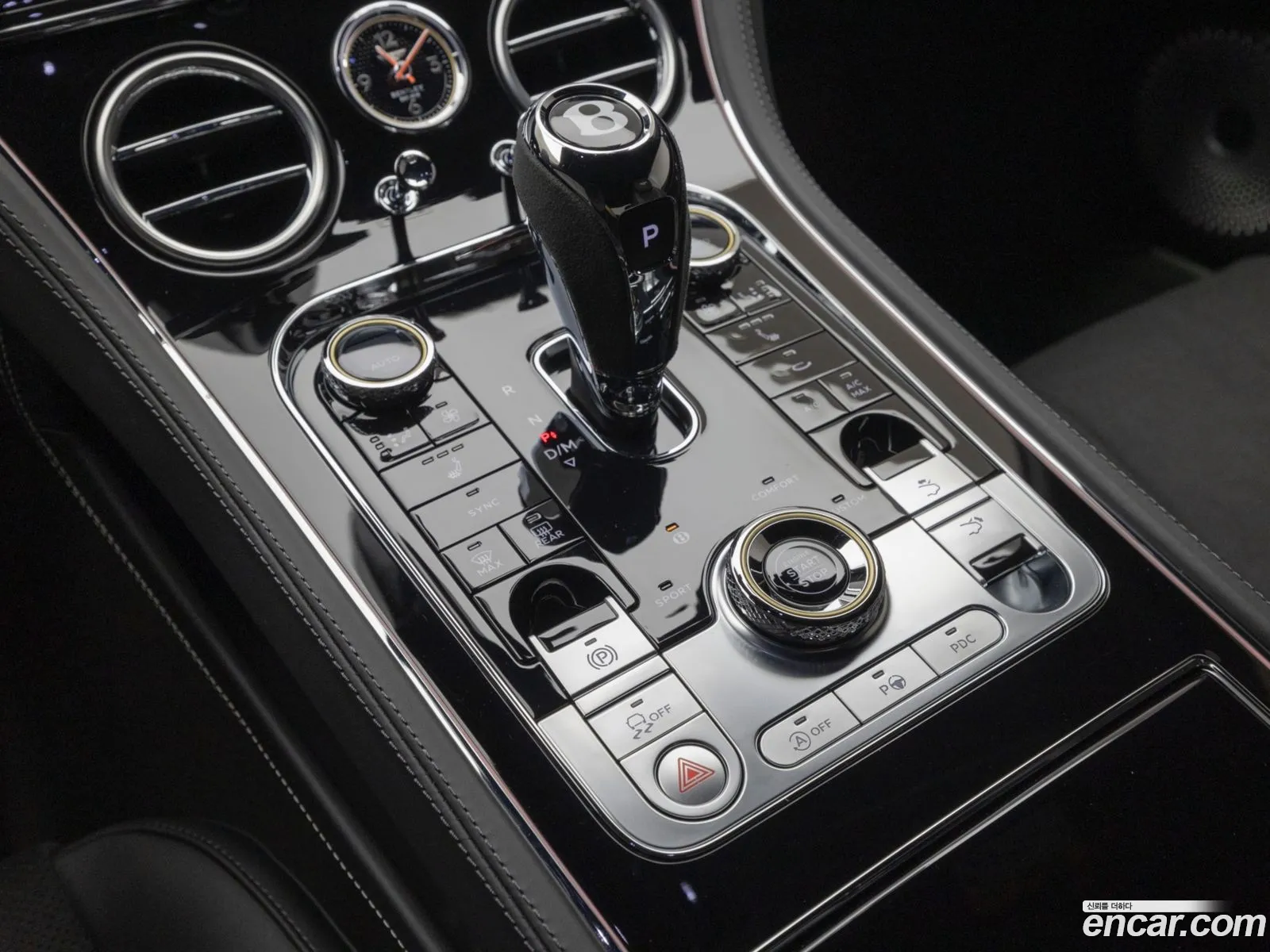 Bentley Continental GT 2024 — 19