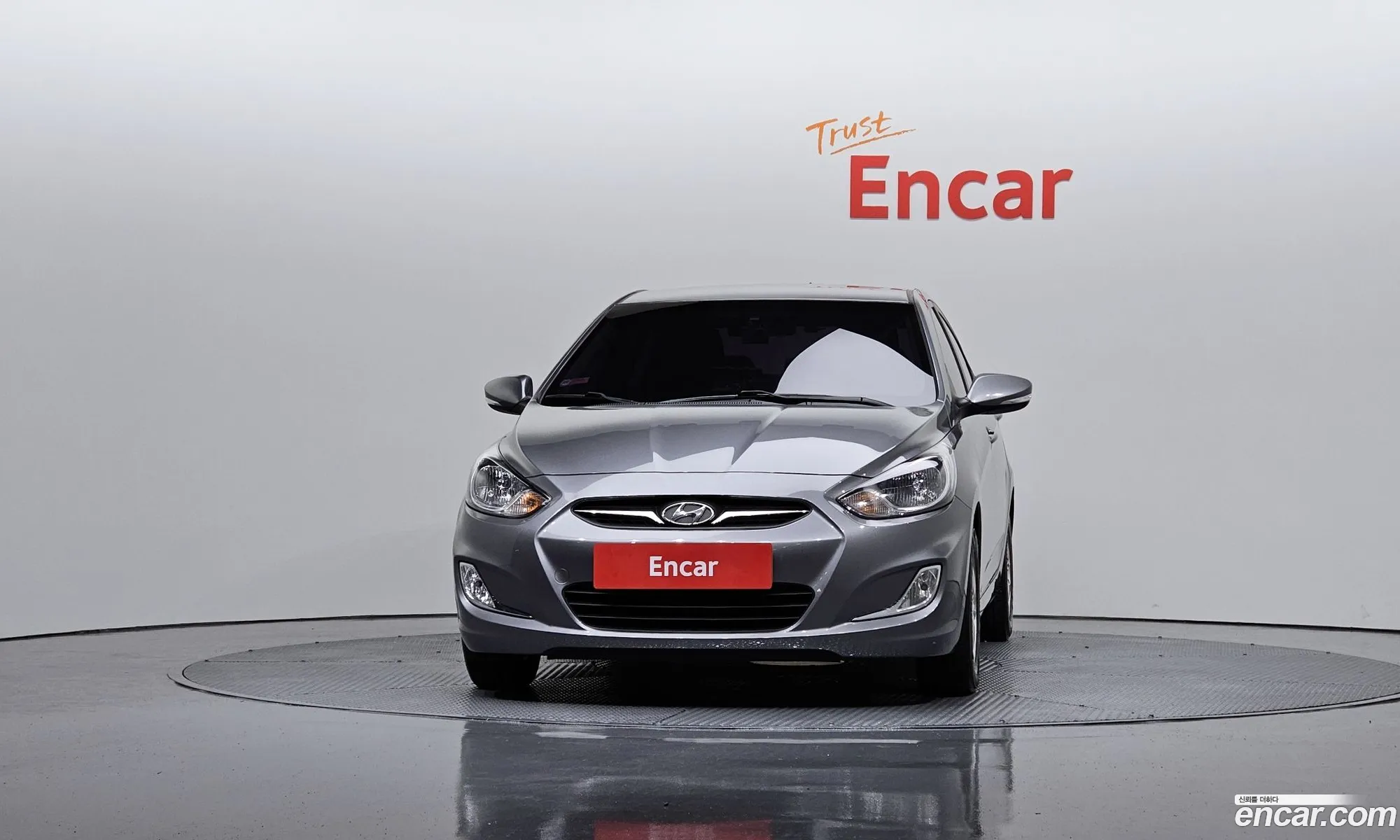 Hyundai Accent 2013 — 18