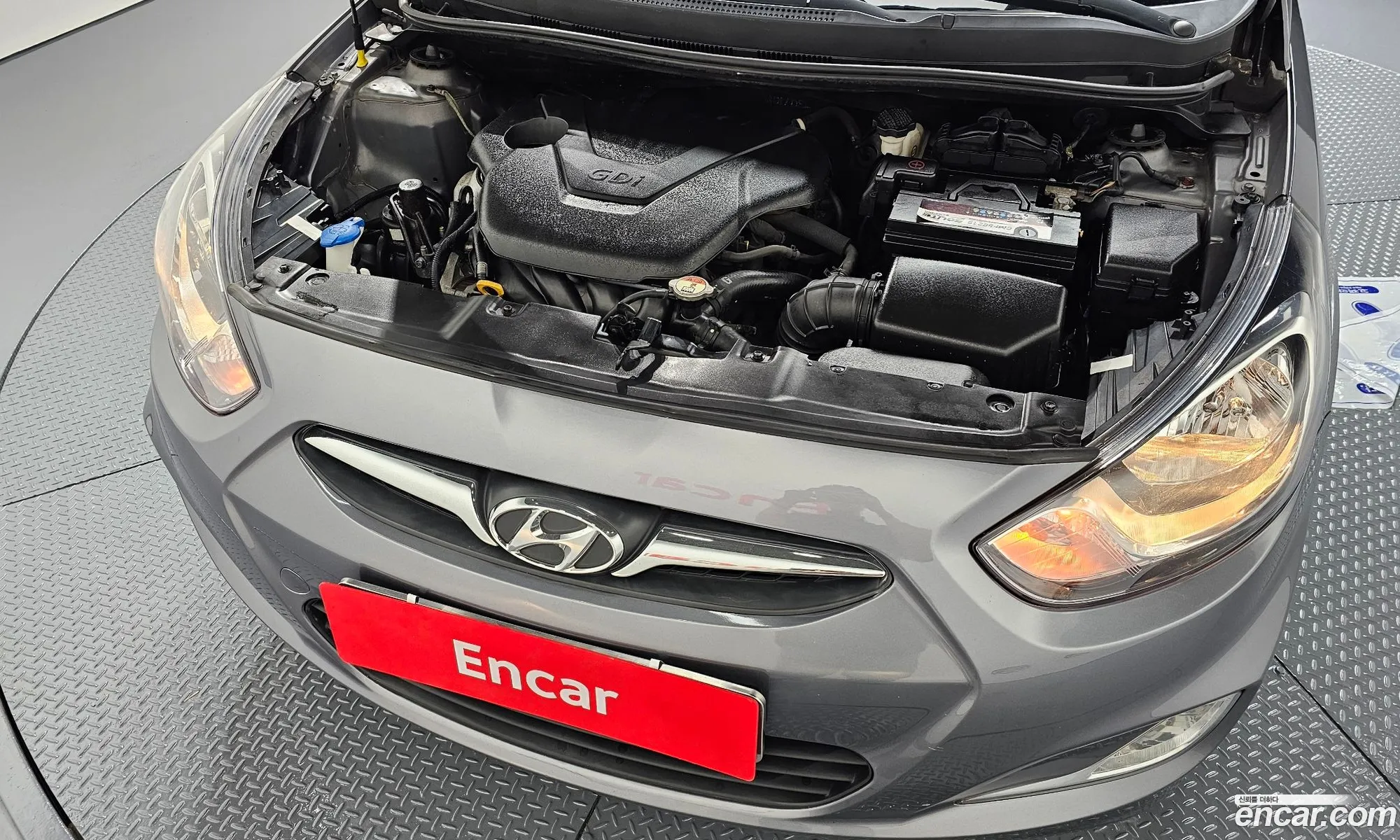 Hyundai Accent 2013 — 4