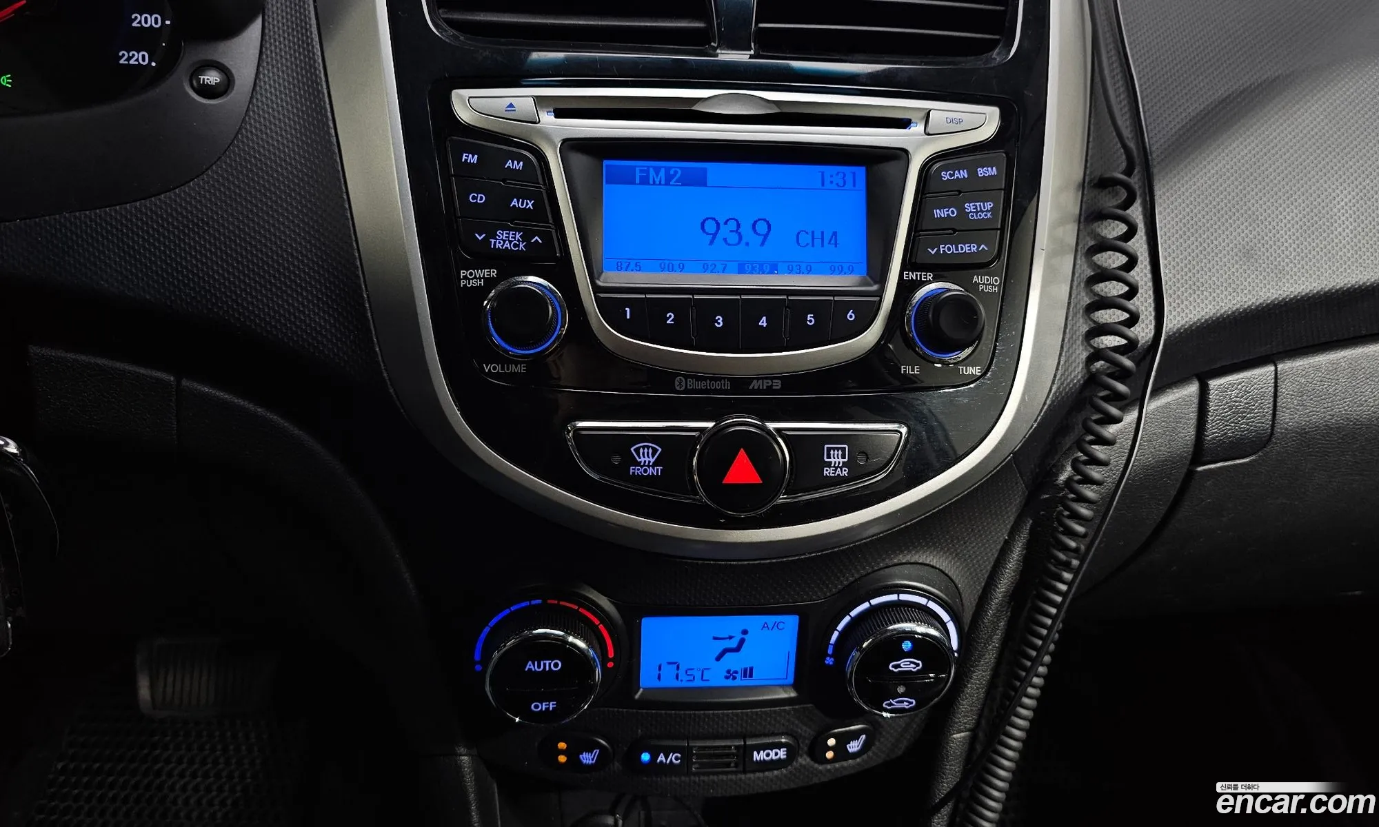 Hyundai Accent 2013 — 7