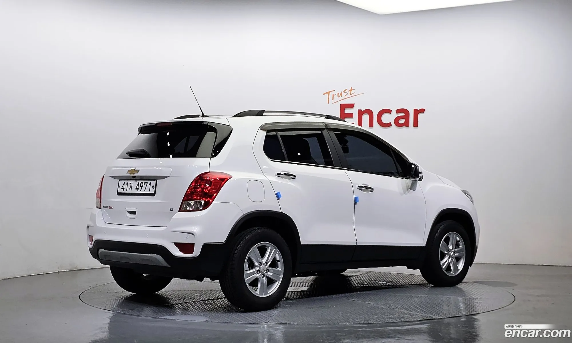 Chevrolet (GM Daewoo) Trax 2017 KLABA76BDJB586732 — 16