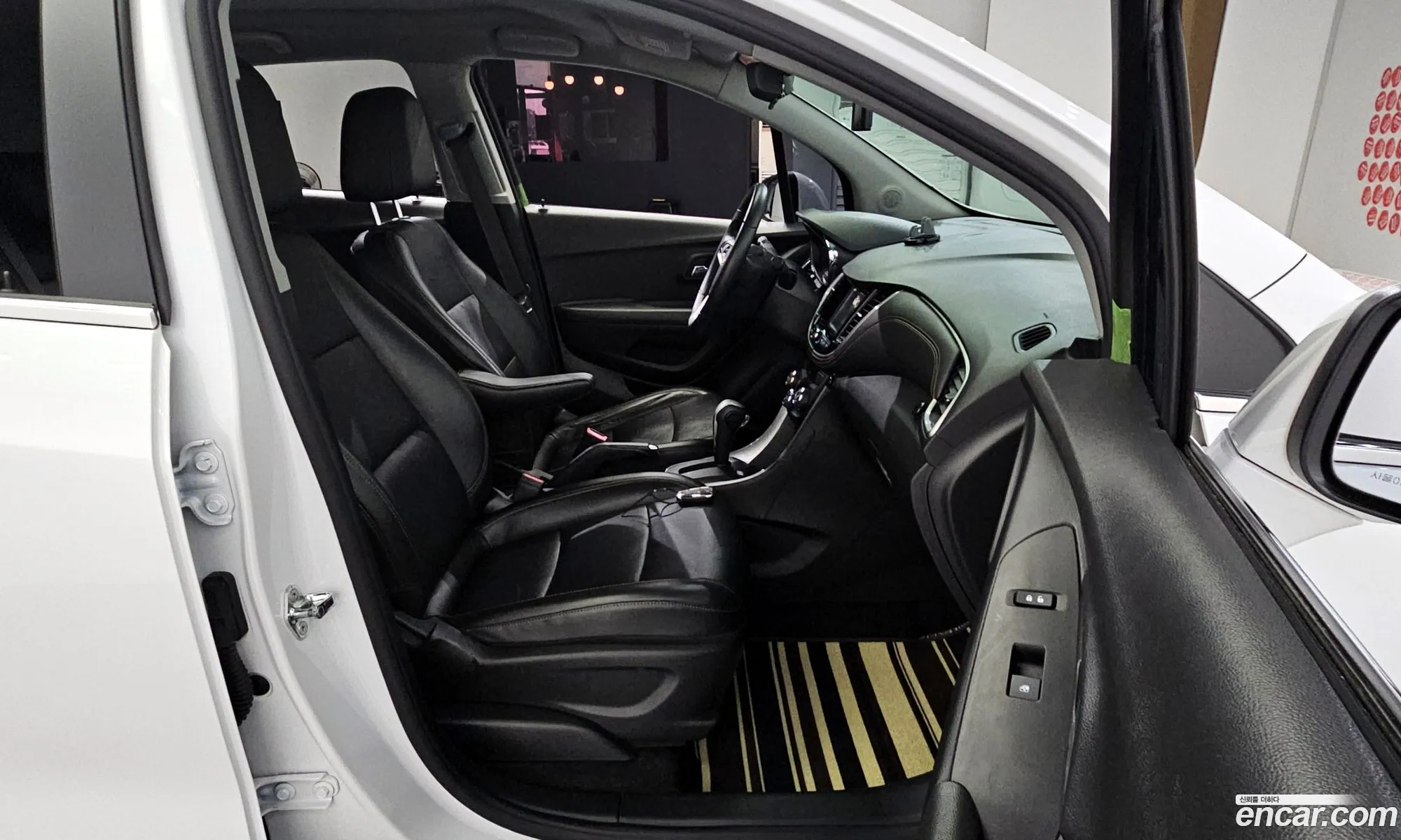 Chevrolet (GM Daewoo) Trax 2017 KLABA76BDJB586732 — 14