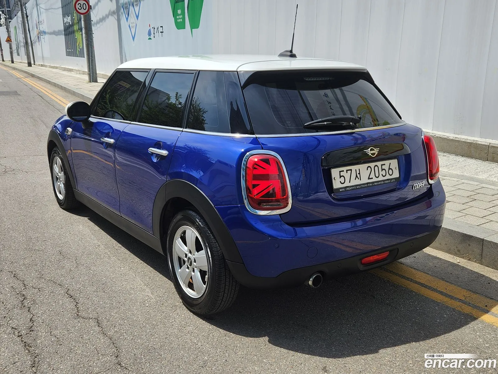 Mini Cooper 2019 — 4