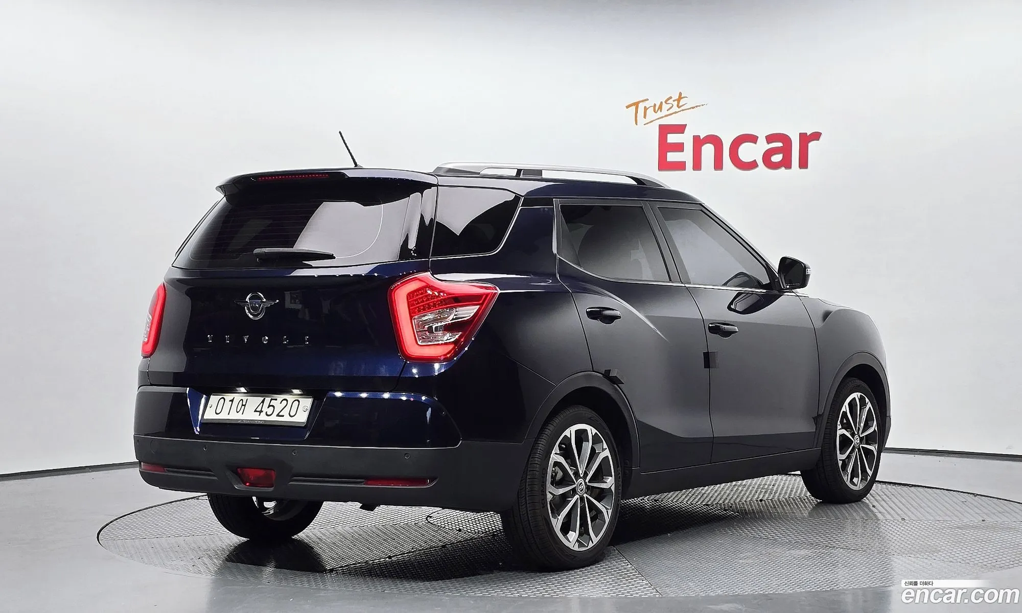 KG Mobility (SsangYong) Tivoli Air 2017 — 3