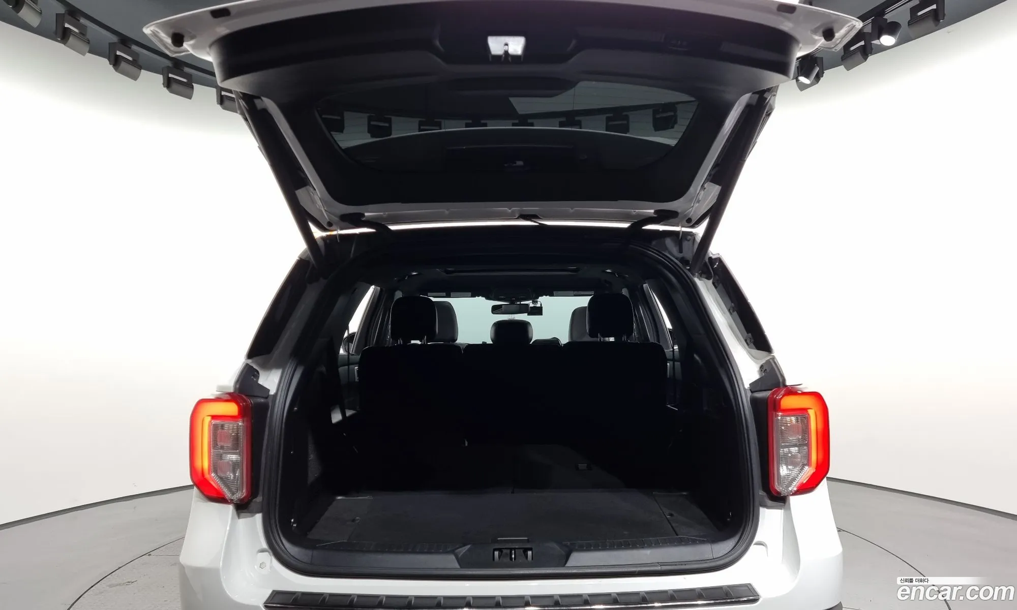 Ford Explorer 6th Gen 2020 1FMSK8FH8LGC11839 — 14