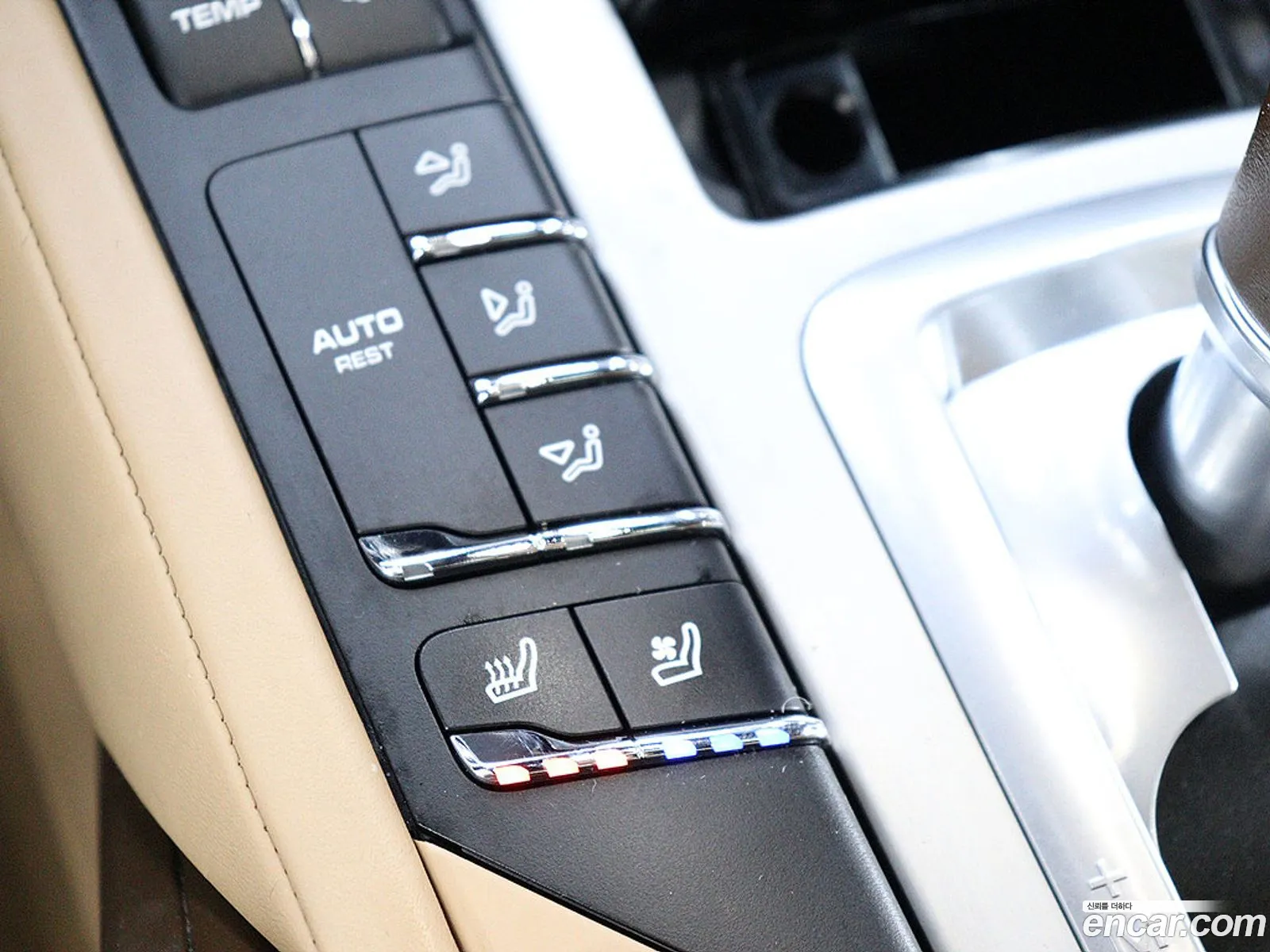 Porsche Cayenne 2018 — 17