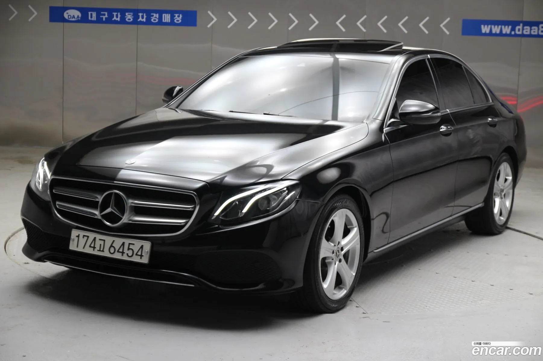 Mercedes-Benz E-Class W213 2018 — 19