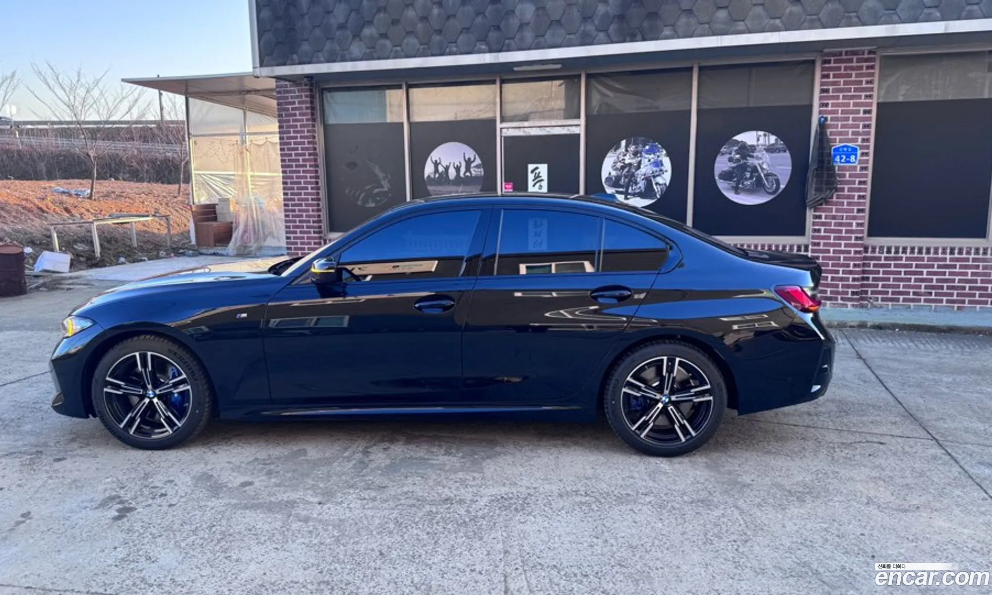 BMW 3 Series 2025 — 11