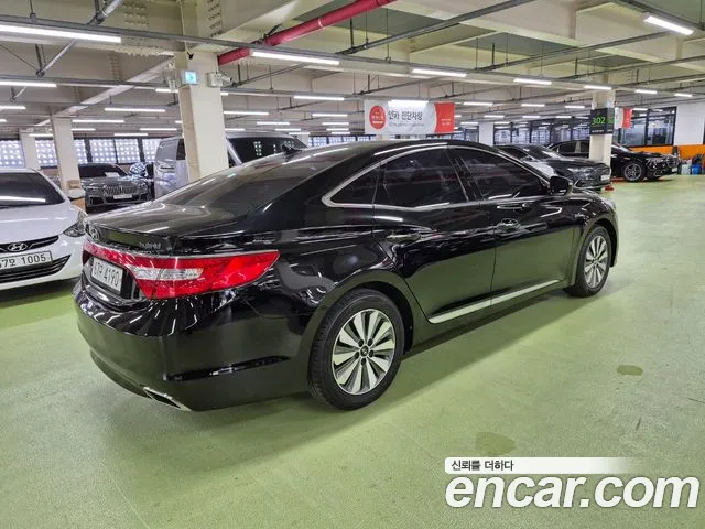 Hyundai Grandeur HG Hybrid 2015 — 2