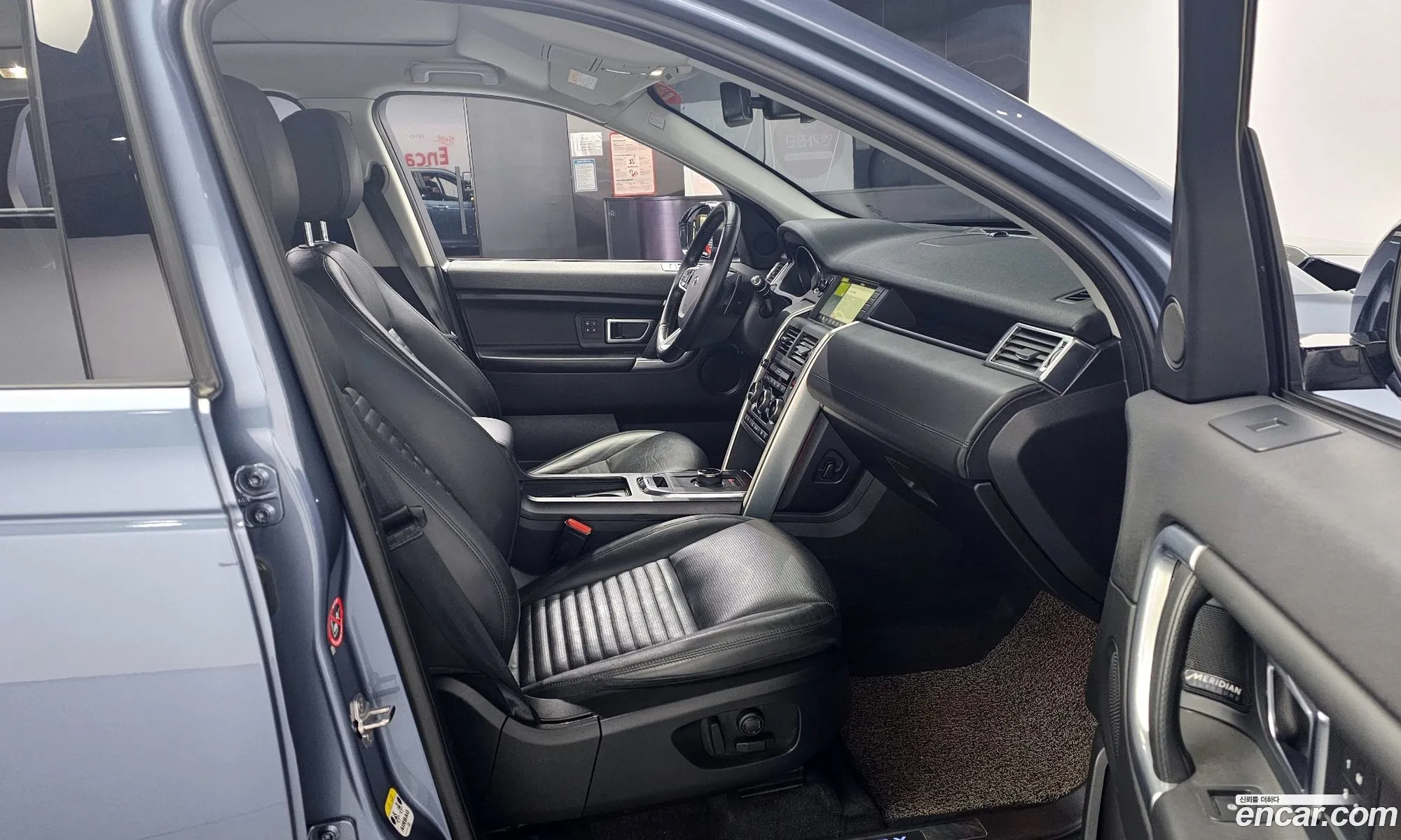 Land Rover Discovery Sport 2018 — 10