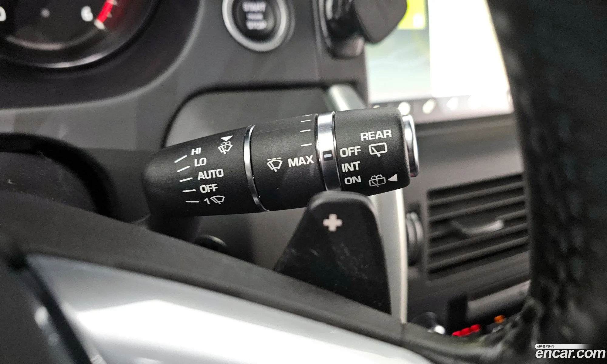 Land Rover Discovery Sport 2018 — 13