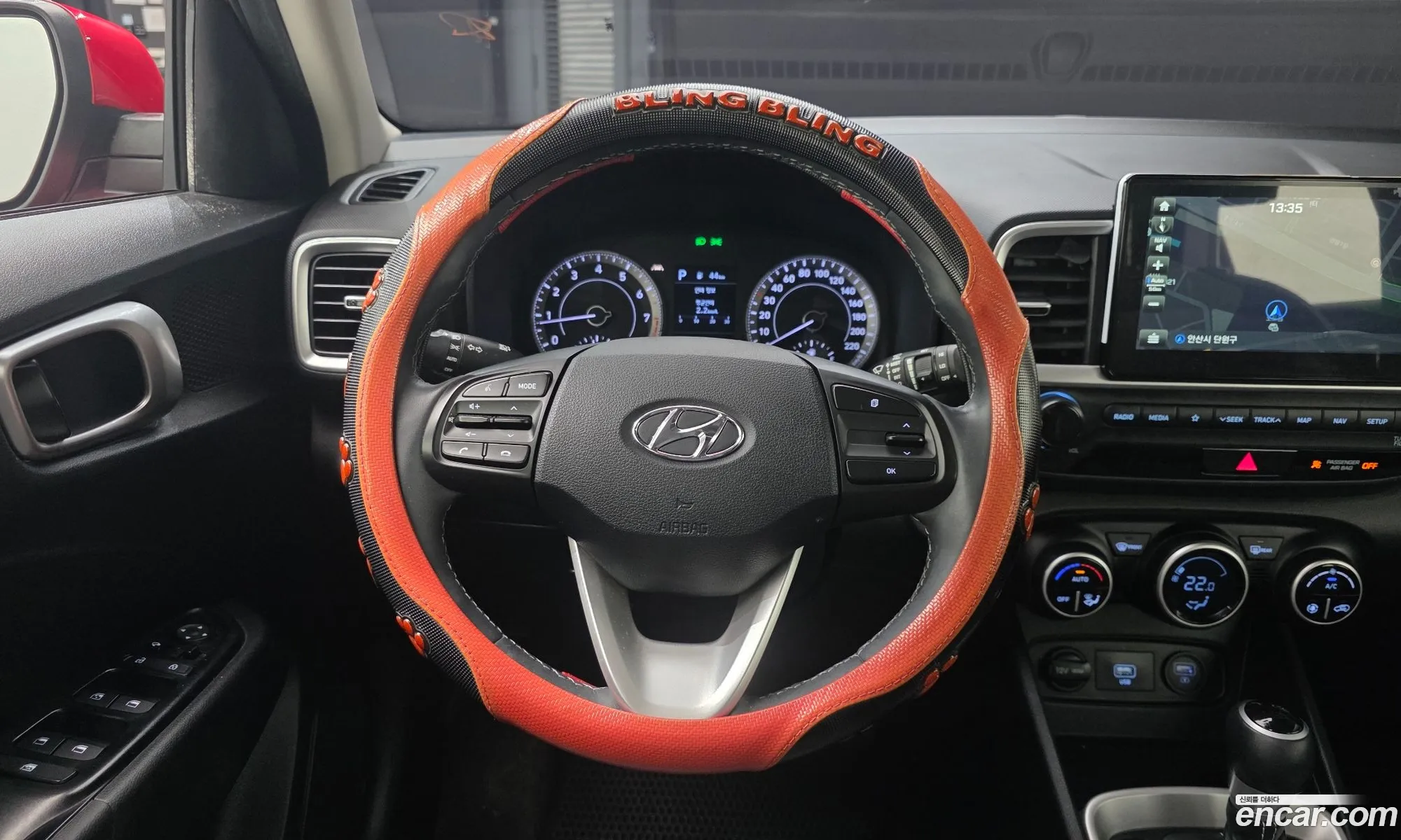 Hyundai Venue 2019 — 3