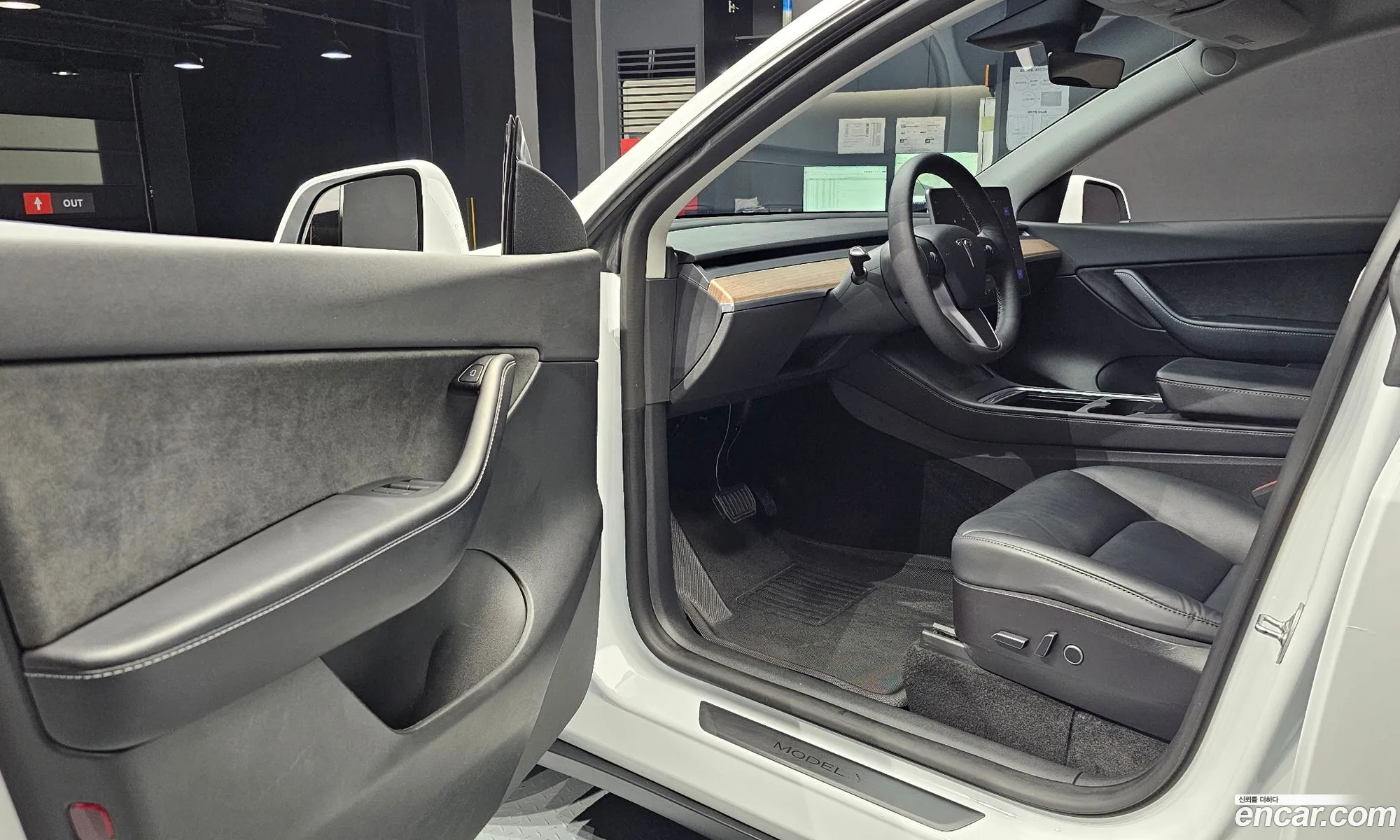 Tesla Model Y 2022 — 5