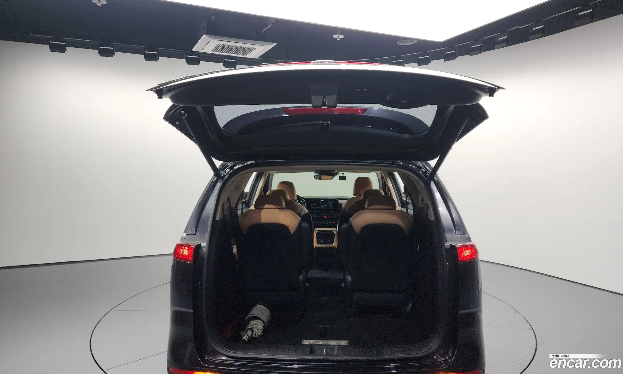 Kia Carnival 2020 KNANE81BBMS027168 — 20