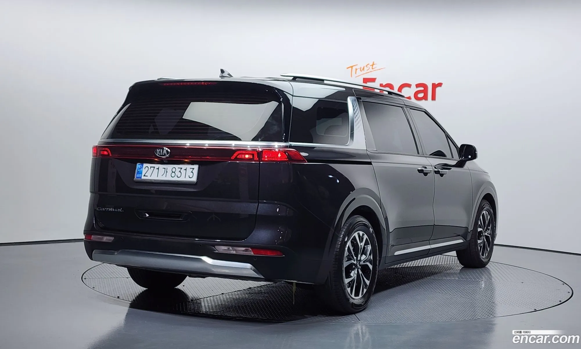 Kia Carnival 2020 KNANE81BBMS027168 — 8