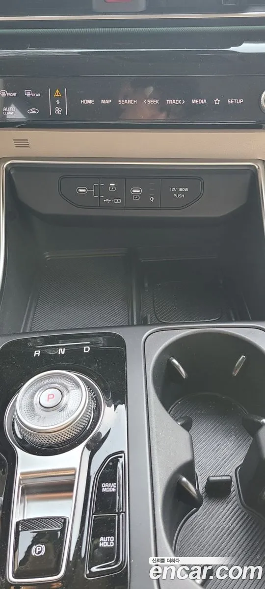 Kia Carnival 2024 — 7