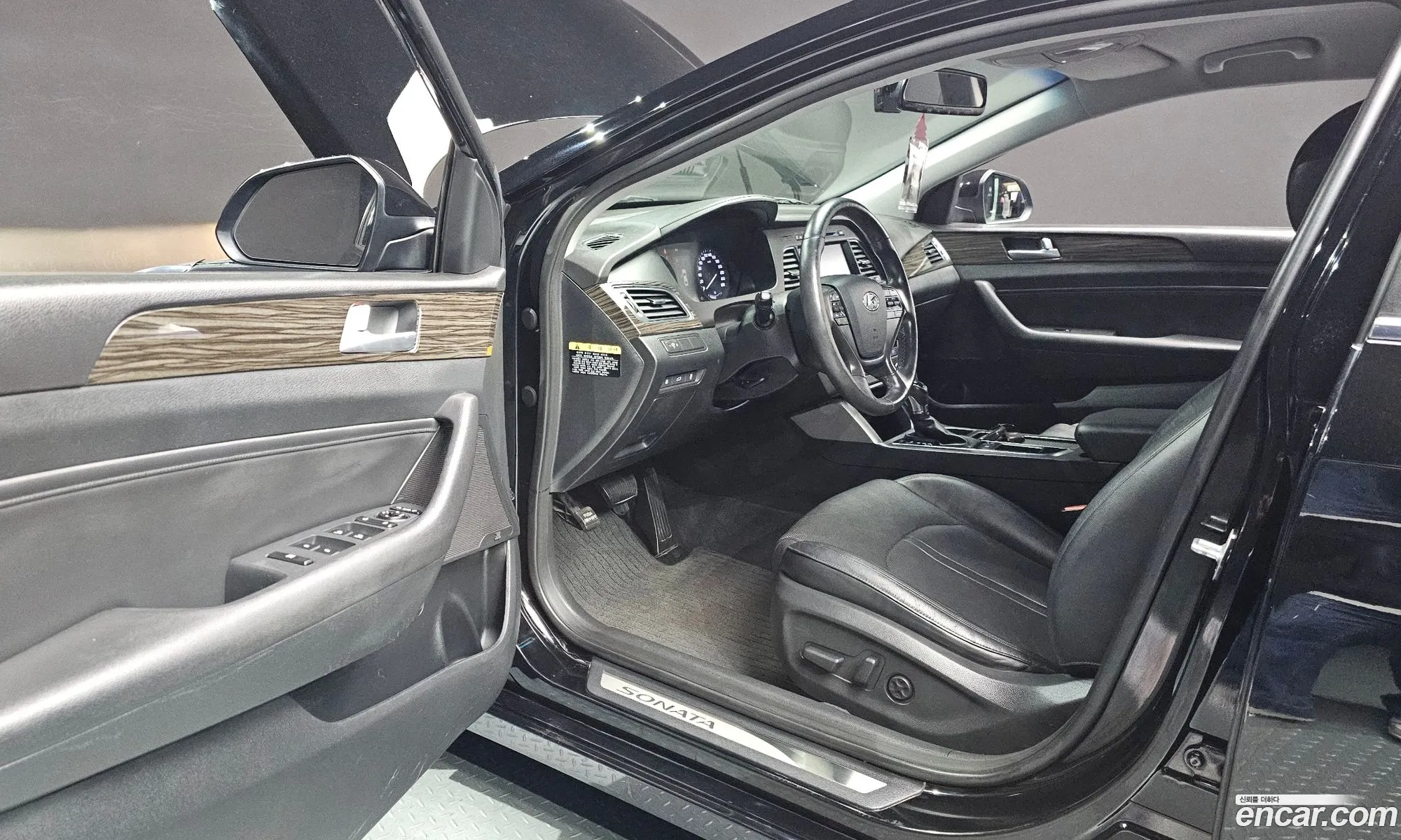 Hyundai LF Sonata 2014 — 5